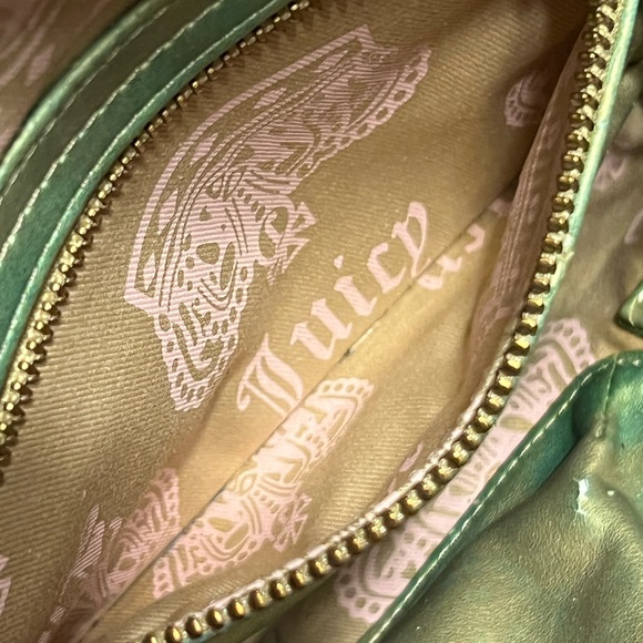 SOLD!! Rare vintage y2k black blinged leather Juicy Couture purse bag. - Picture 4 of 16